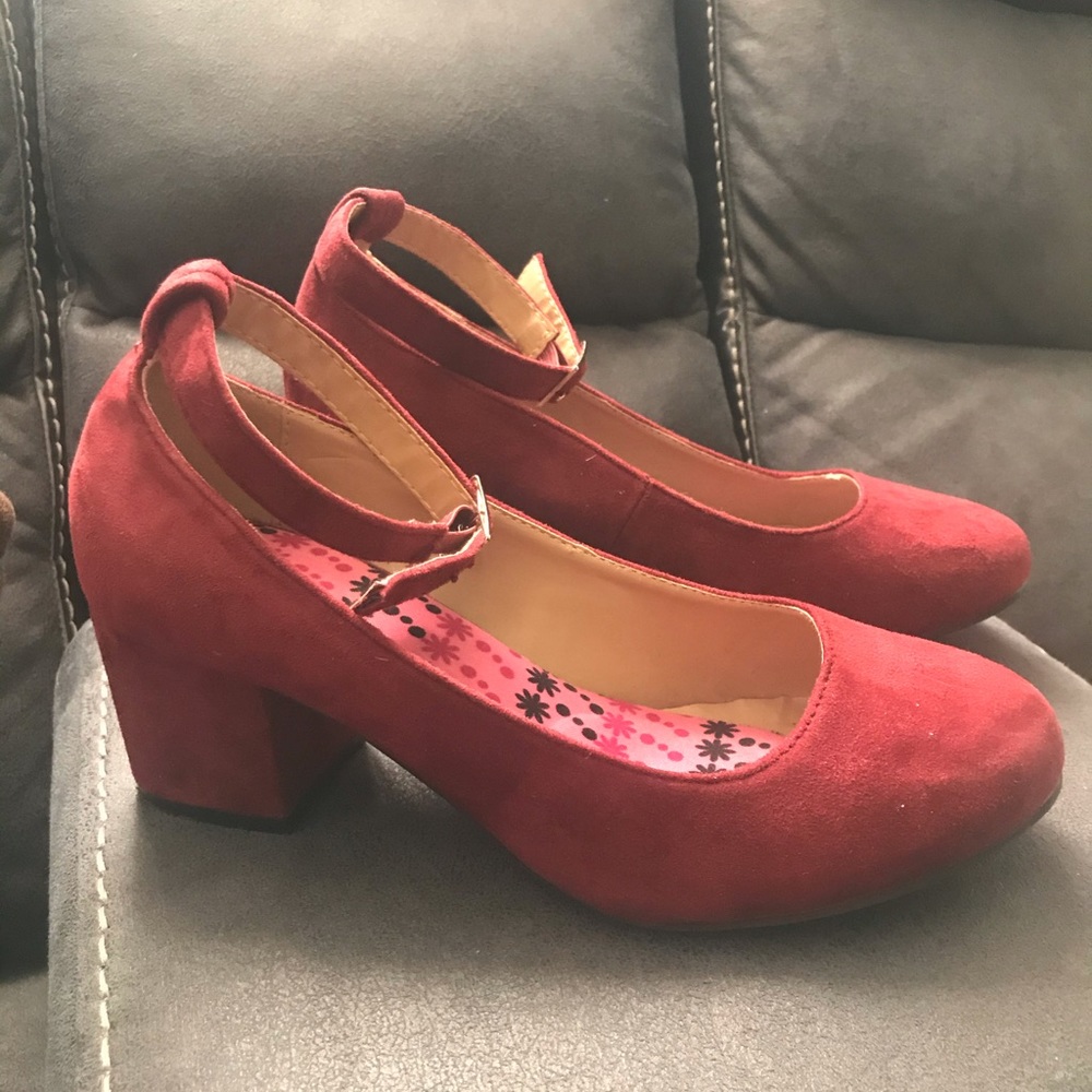 Block heels Mary Janes